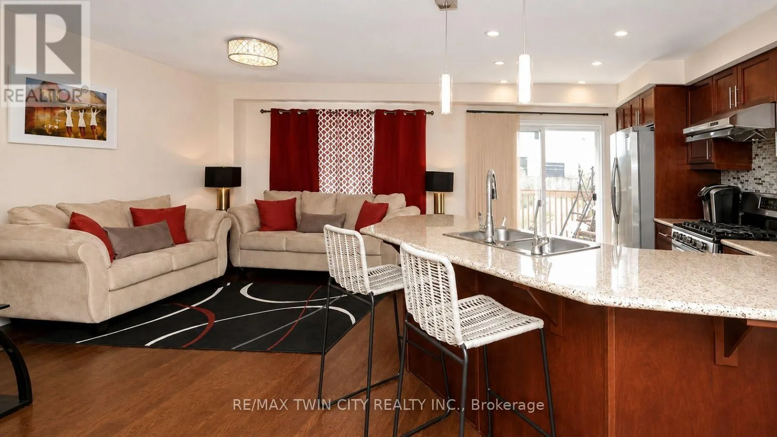 UPPER - 78 GLENVISTA DRIVE