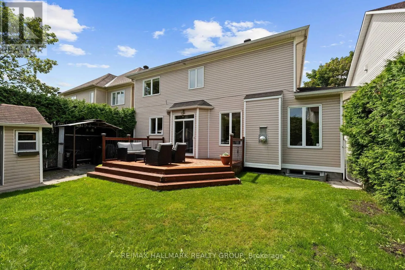 2104 SANDY OAKS DRIVE