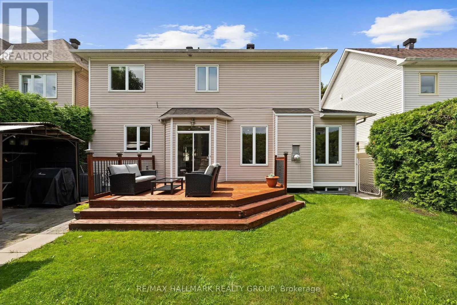 2104 SANDY OAKS DRIVE