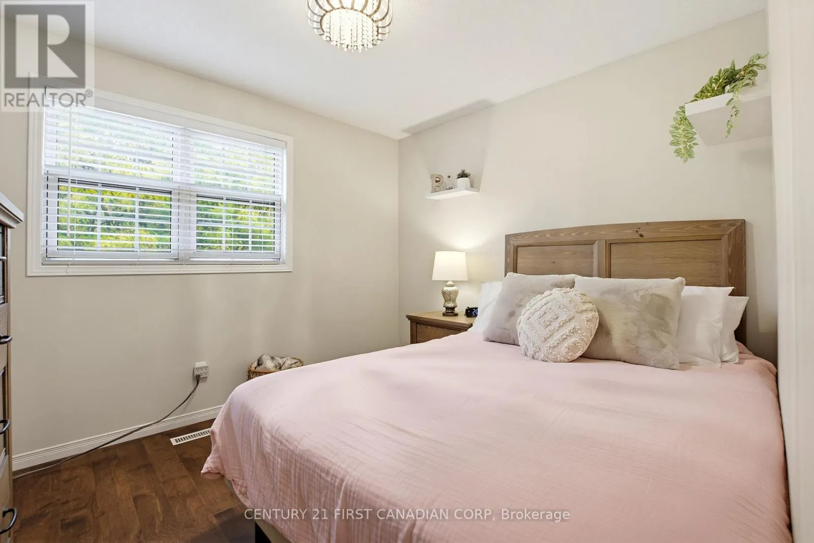 10 EXMOUTH DRIVE