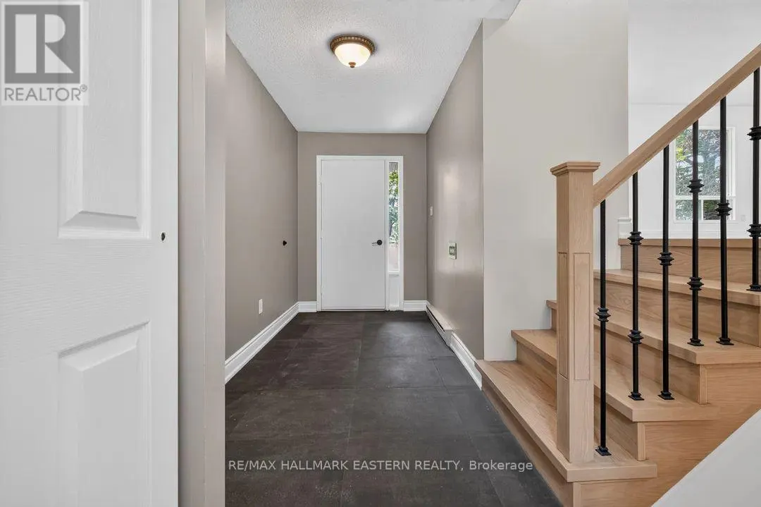 257 WHITE STREET