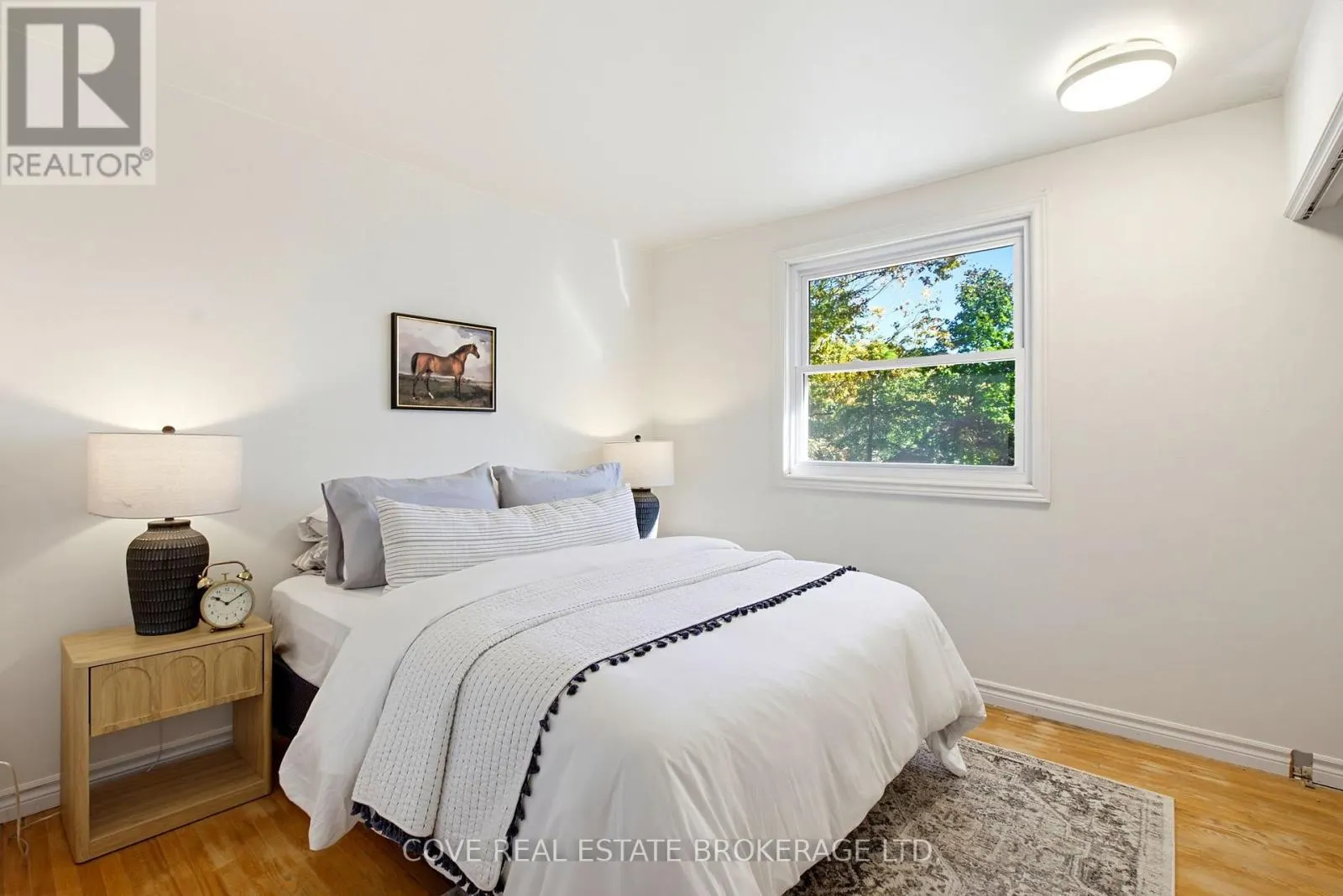 57 LLOYD MANOR CRESCENT
