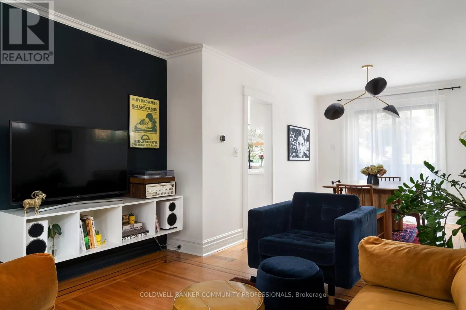 82 PROVINCE STREET S