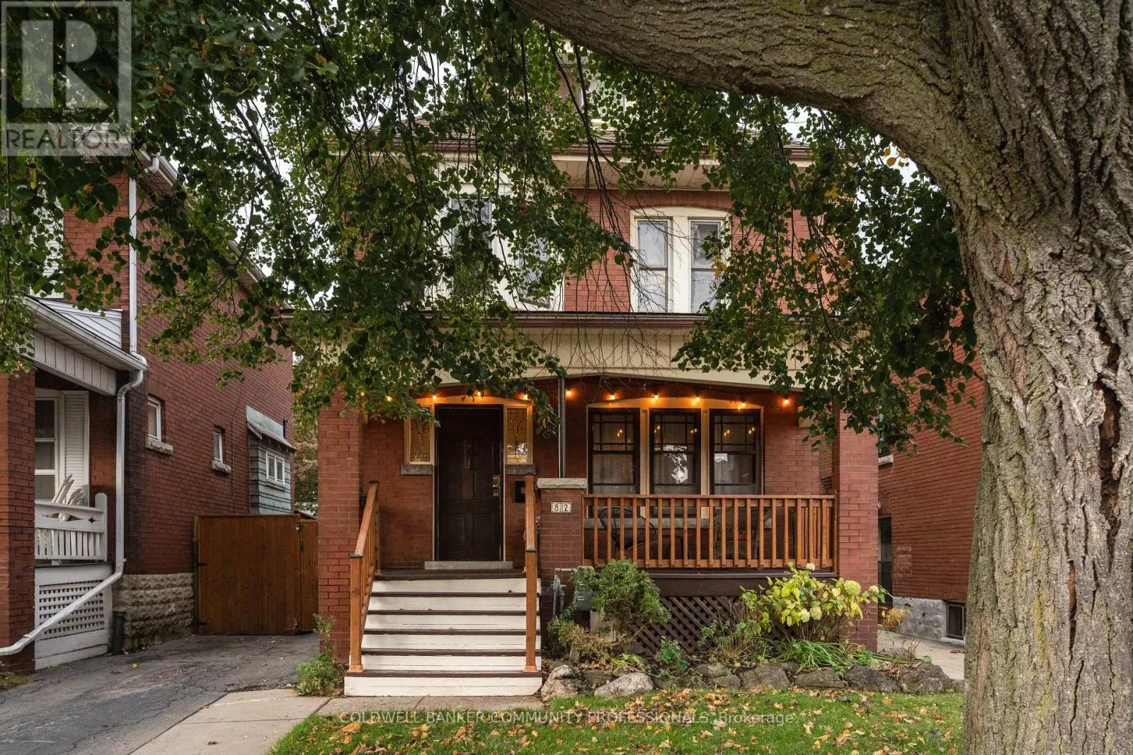 82 PROVINCE STREET S