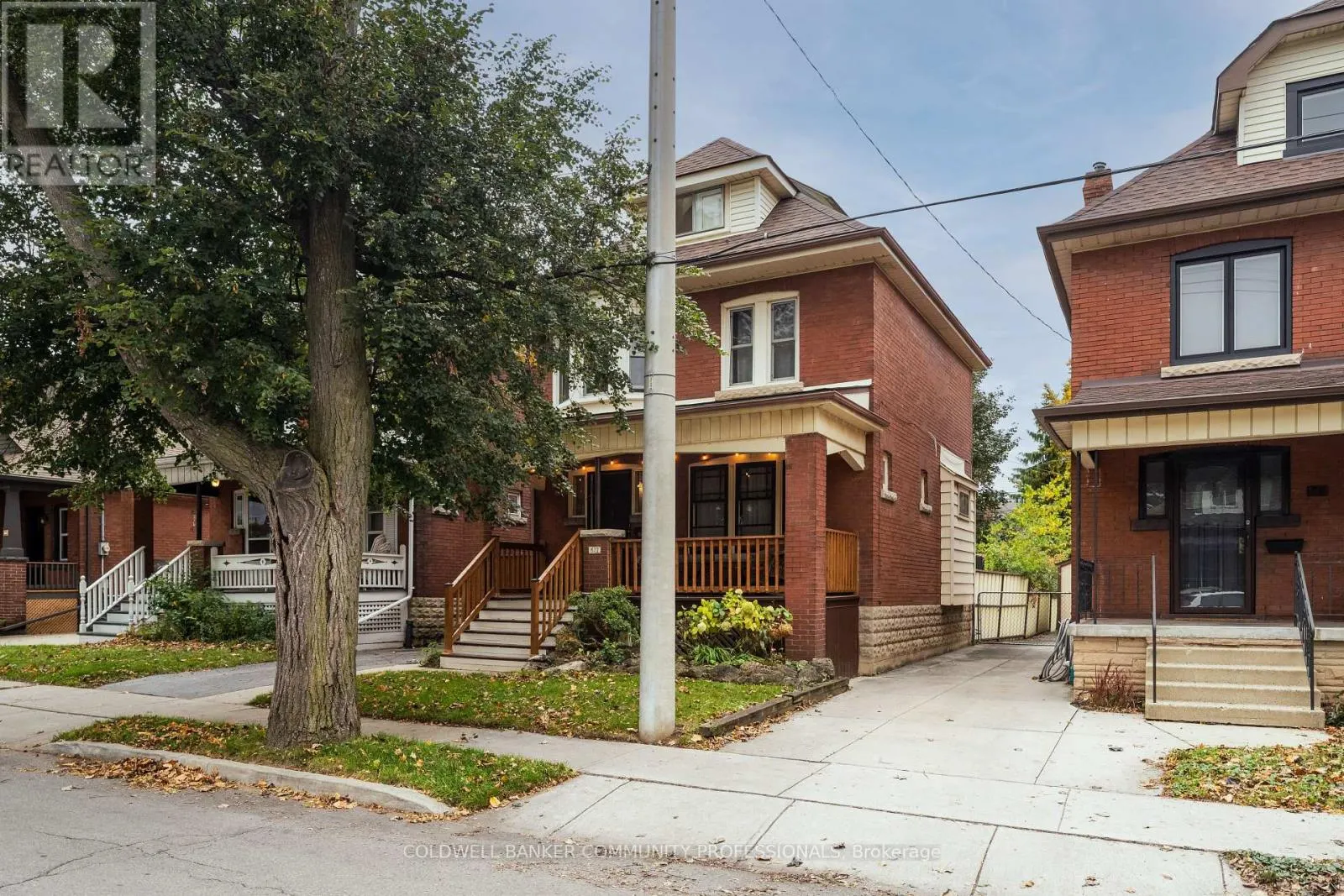 82 PROVINCE STREET S