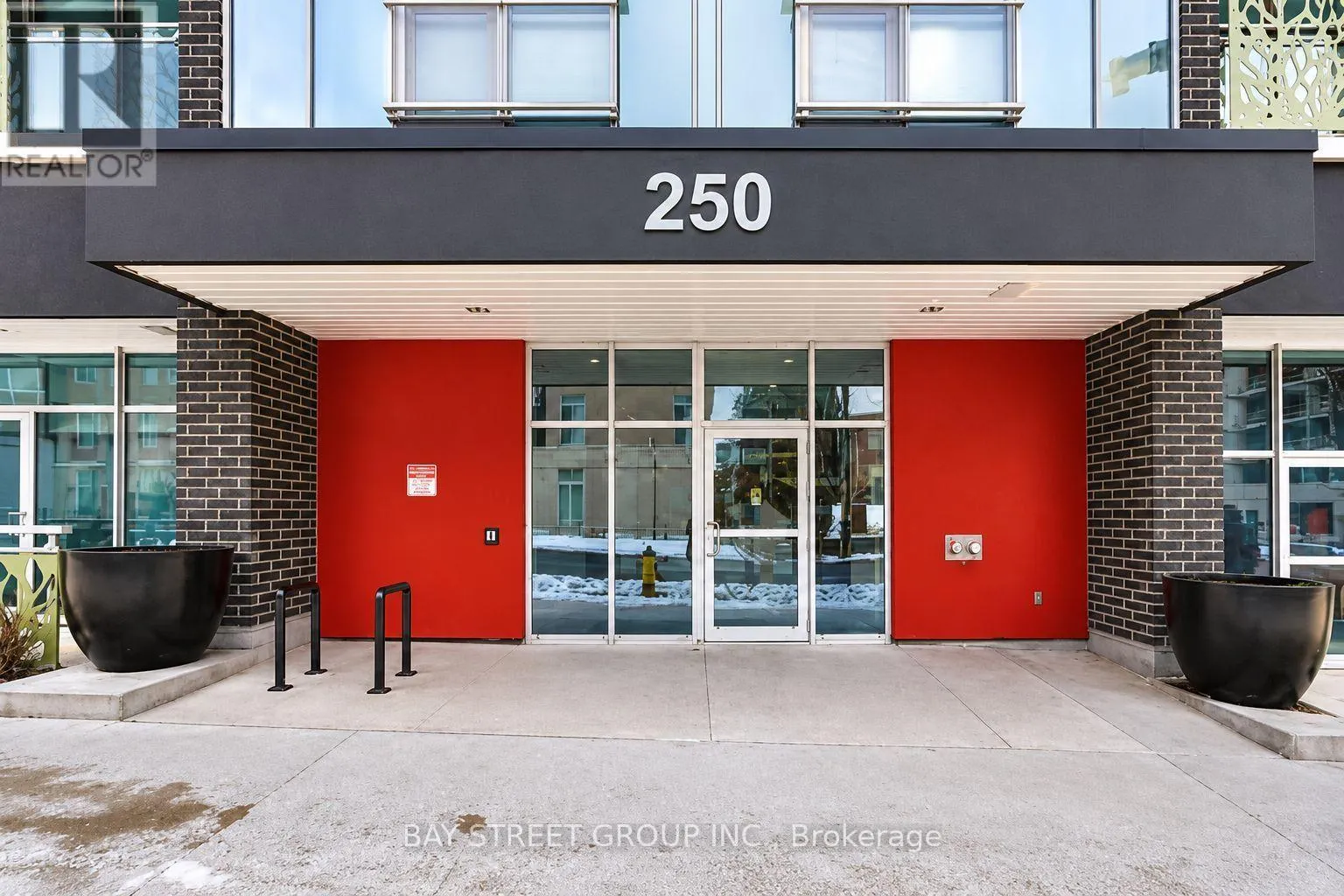 513 - 250 ALBERT STREET