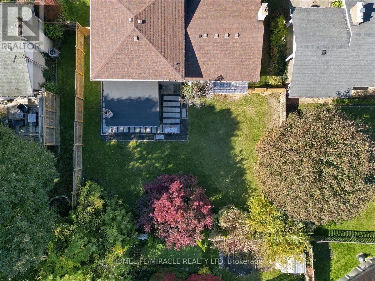 15 MEADOW ROAD