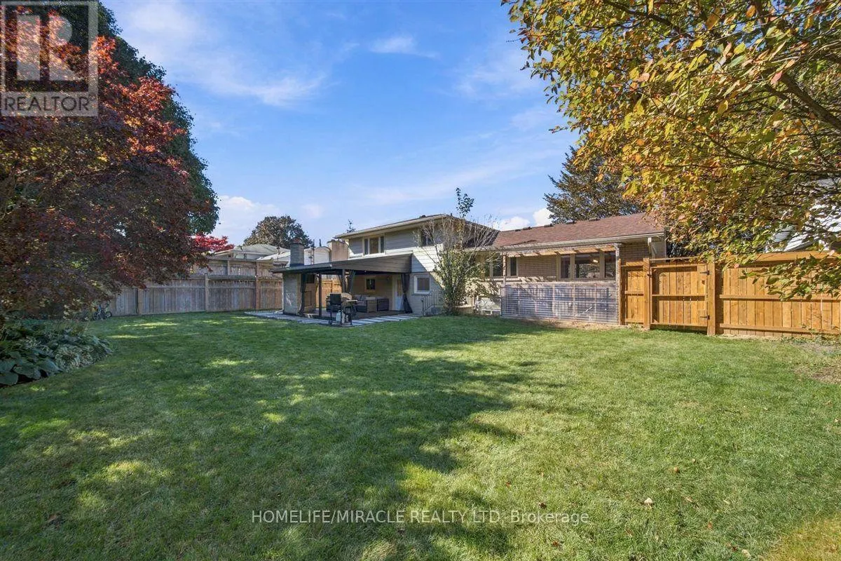 15 MEADOW ROAD