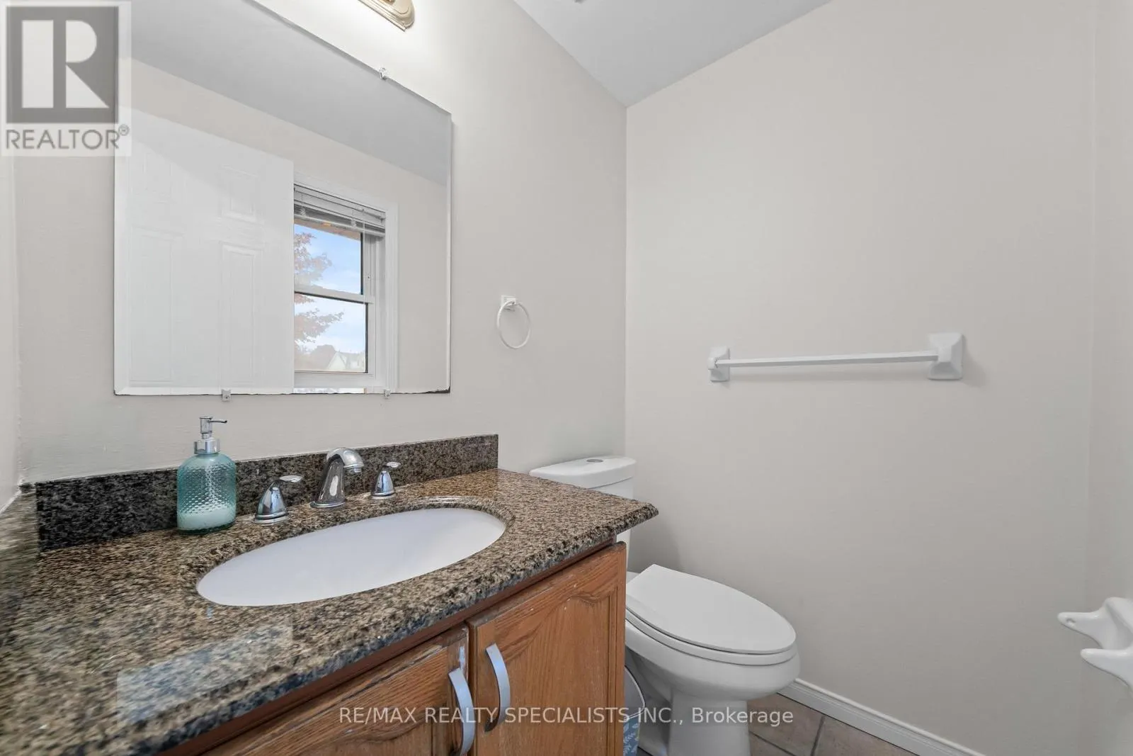 110 STEELES CRESCENT