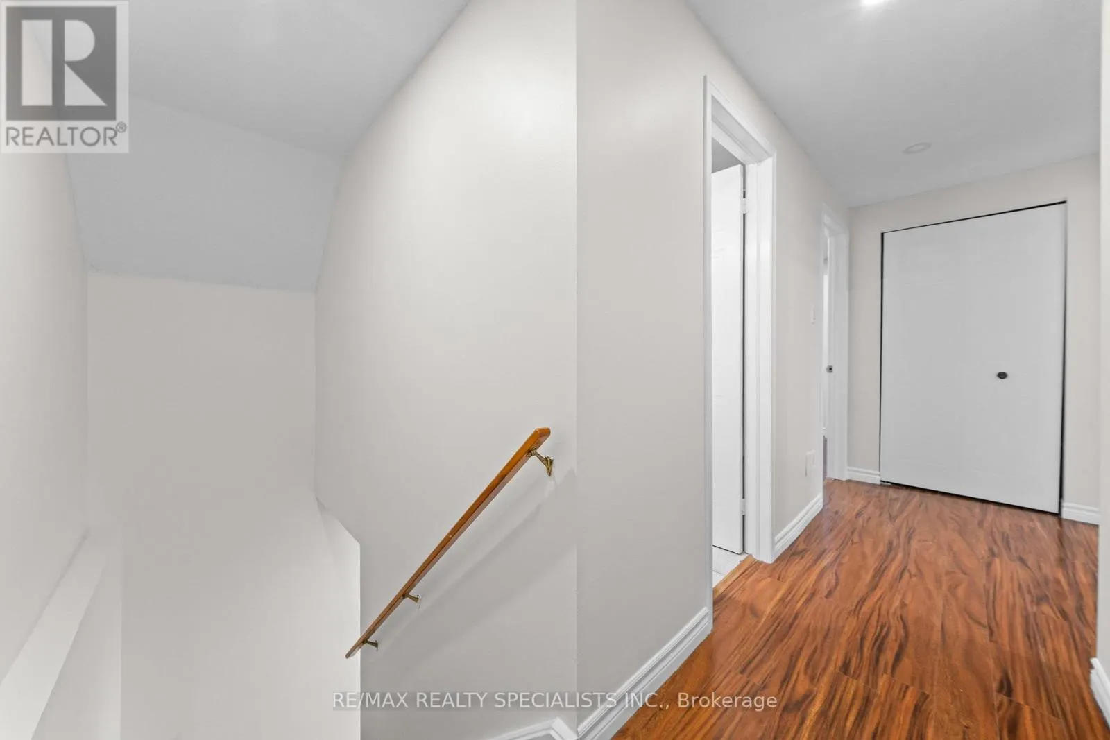 110 STEELES CRESCENT