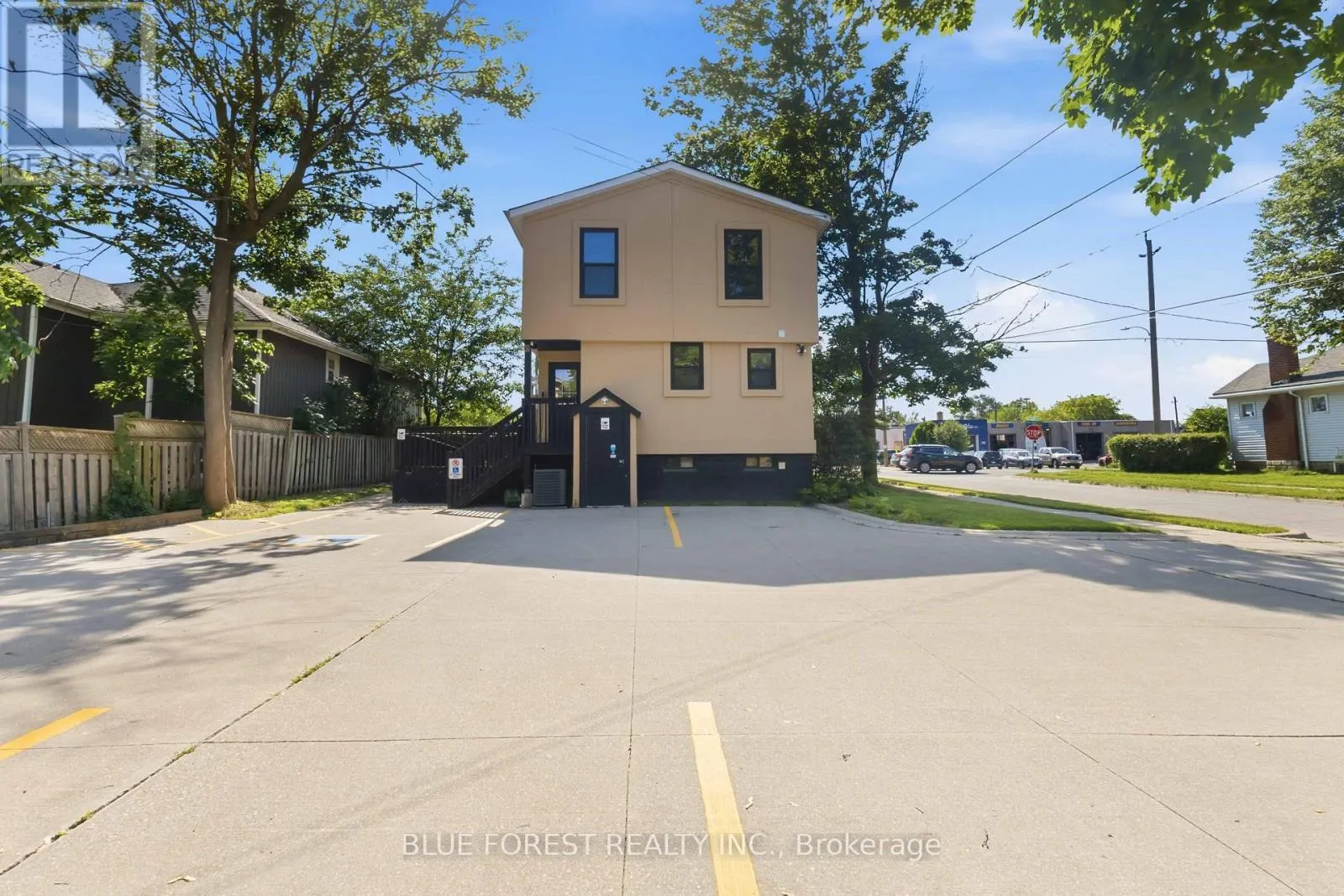 362 WHARNCLIFFE ROAD S