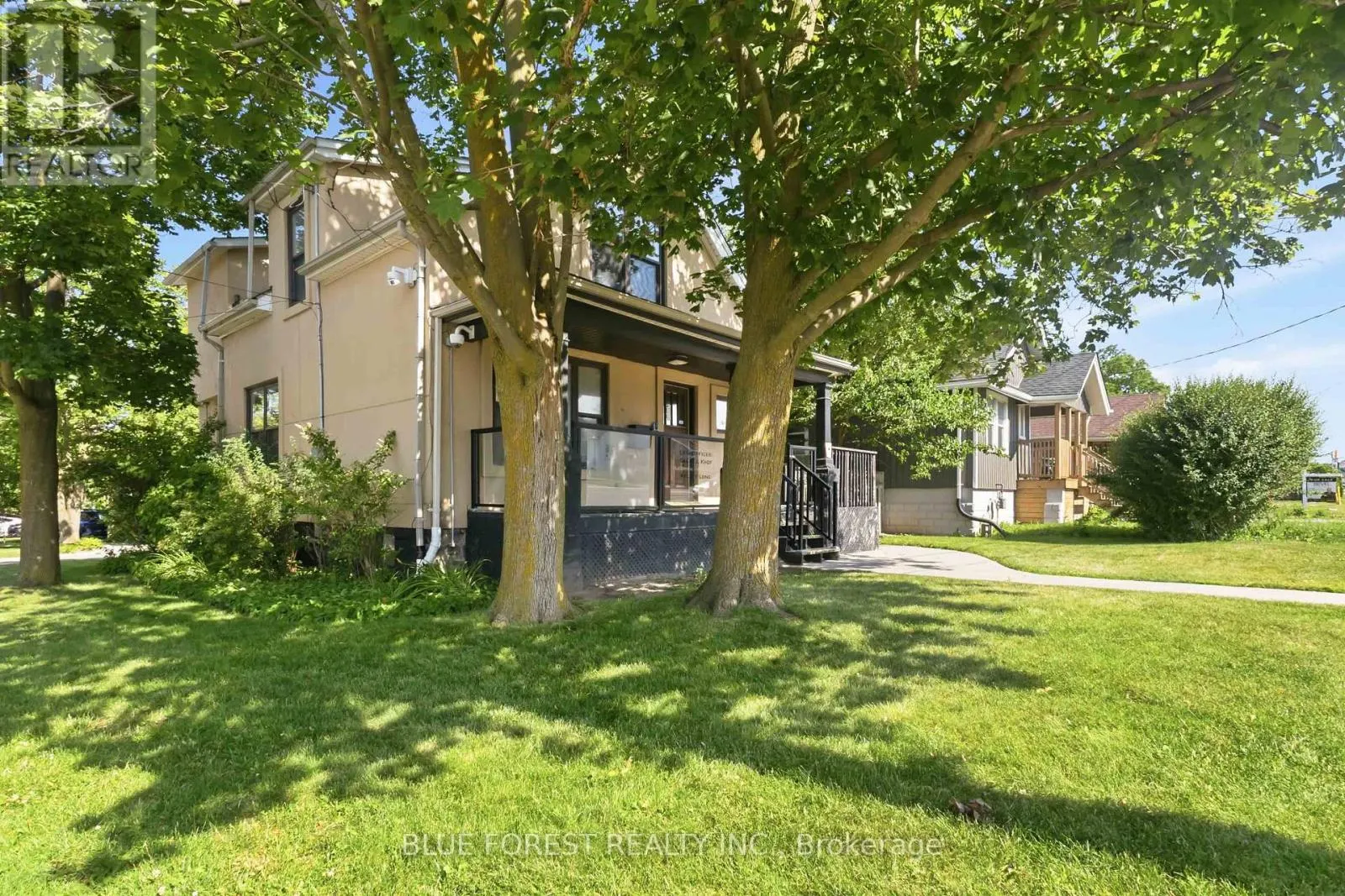 362 WHARNCLIFFE ROAD S