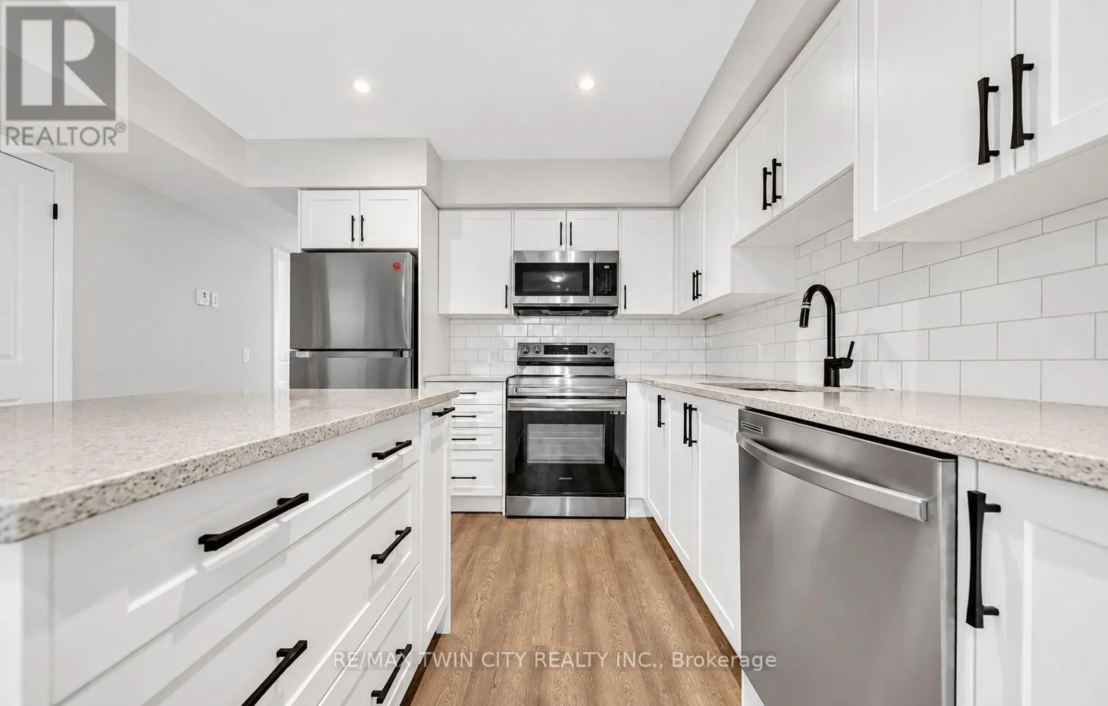 11 - 235 CHAPEL HILL DRIVE