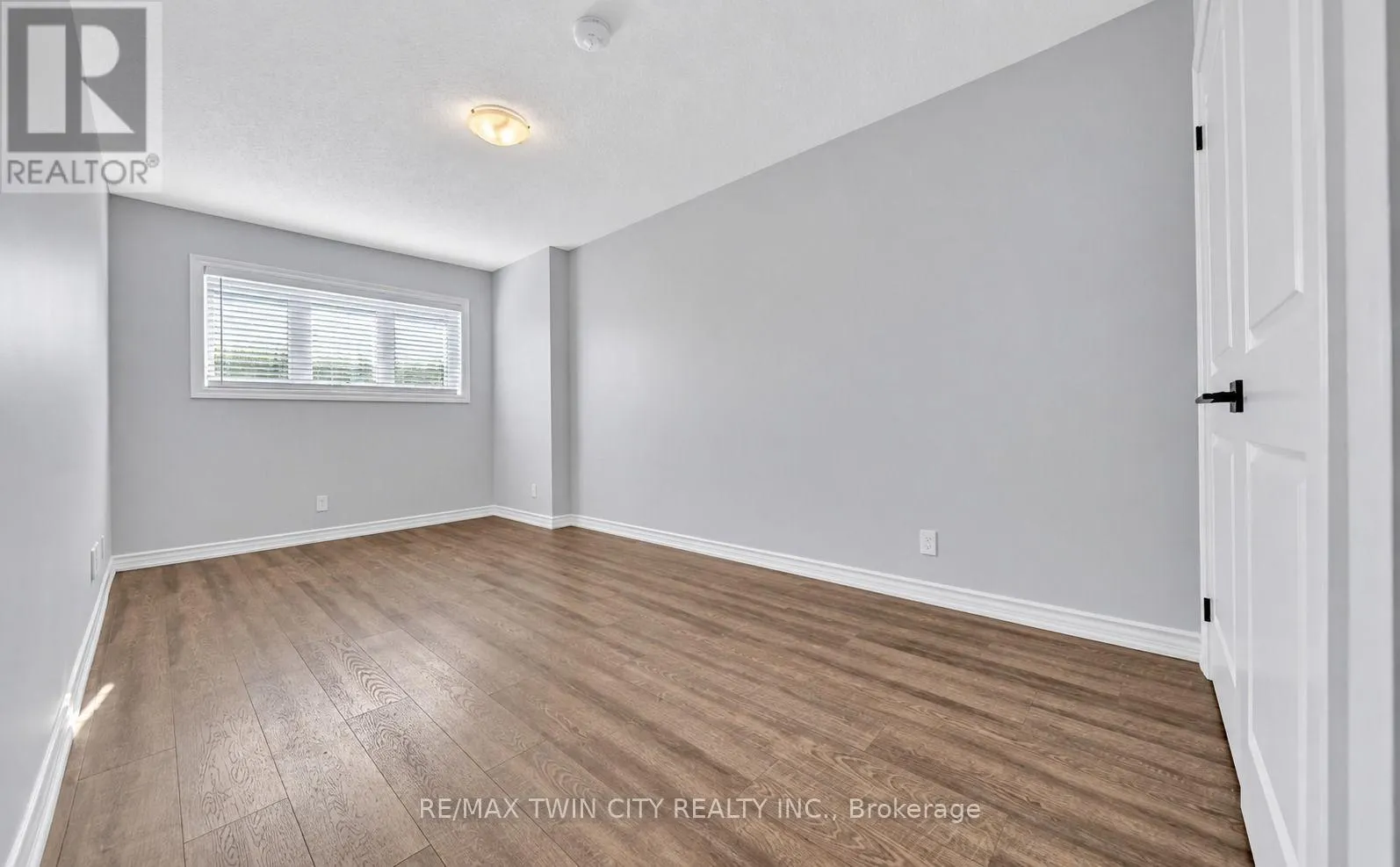 11 - 235 CHAPEL HILL DRIVE