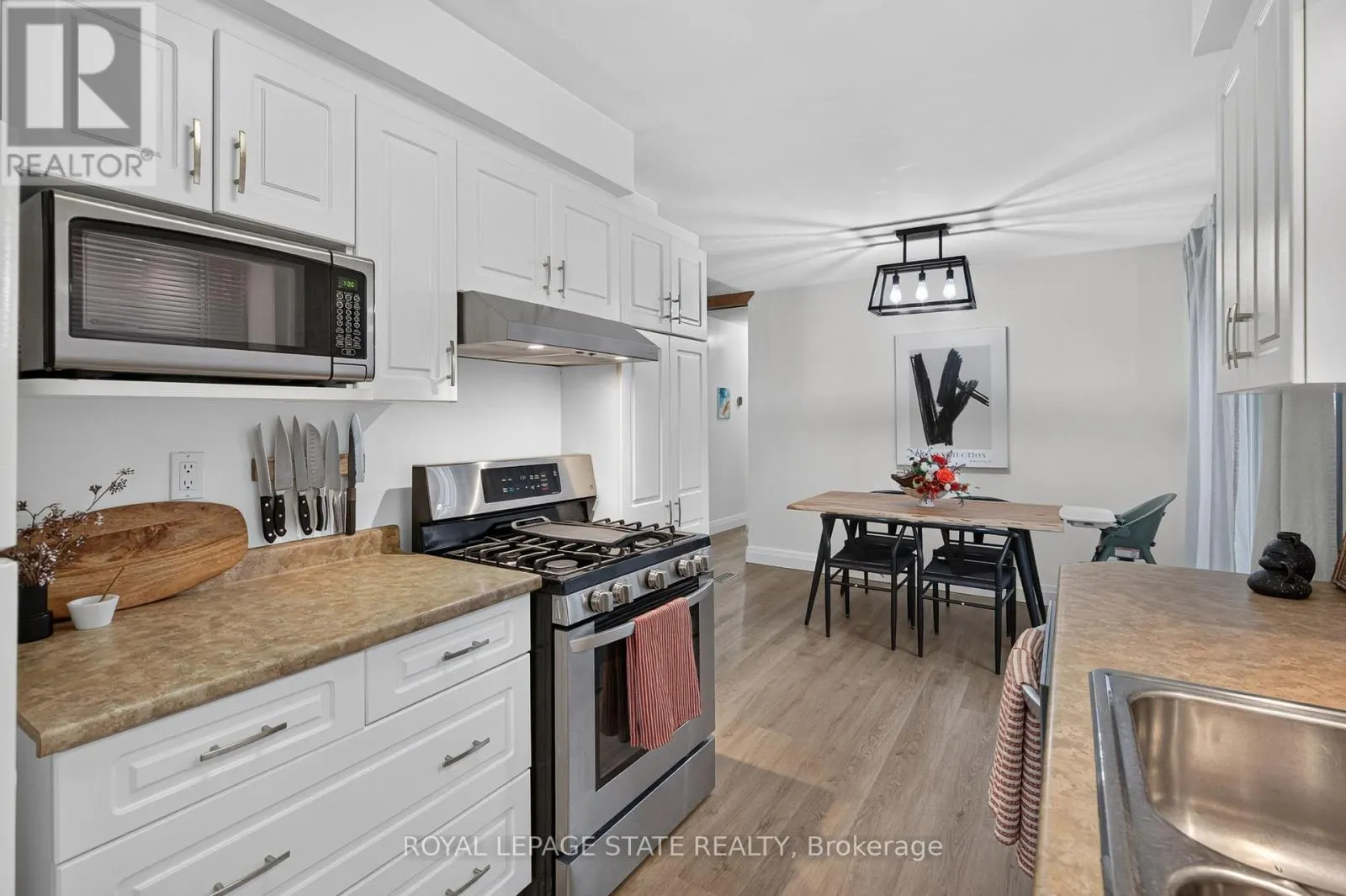 38 SOUTHGLEN ROAD