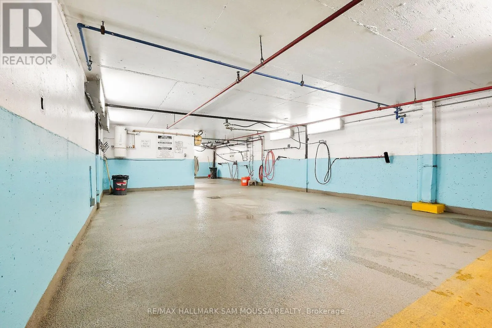 1309 - 1171 AMBLESIDE DRIVE