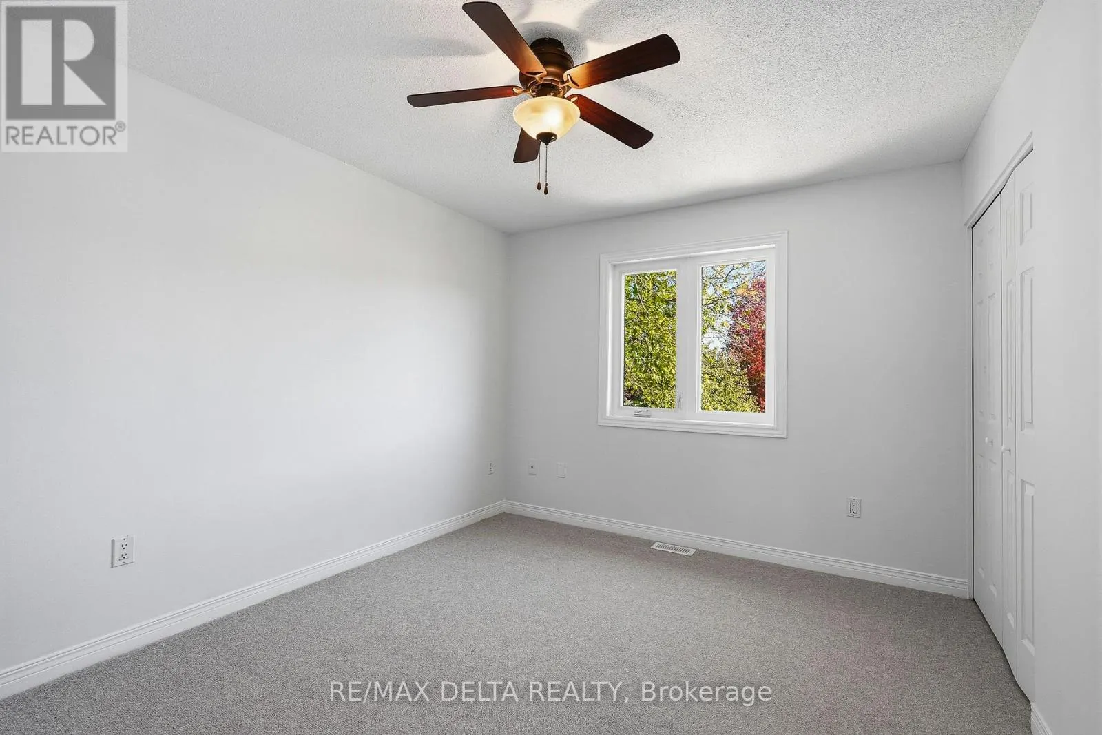 202 SANDRA CRESCENT