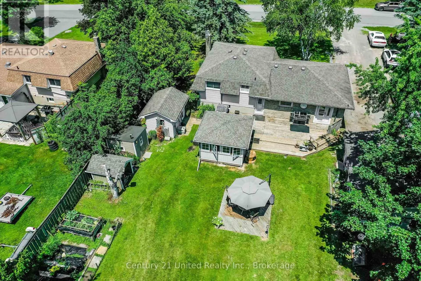 16 JANET DRIVE