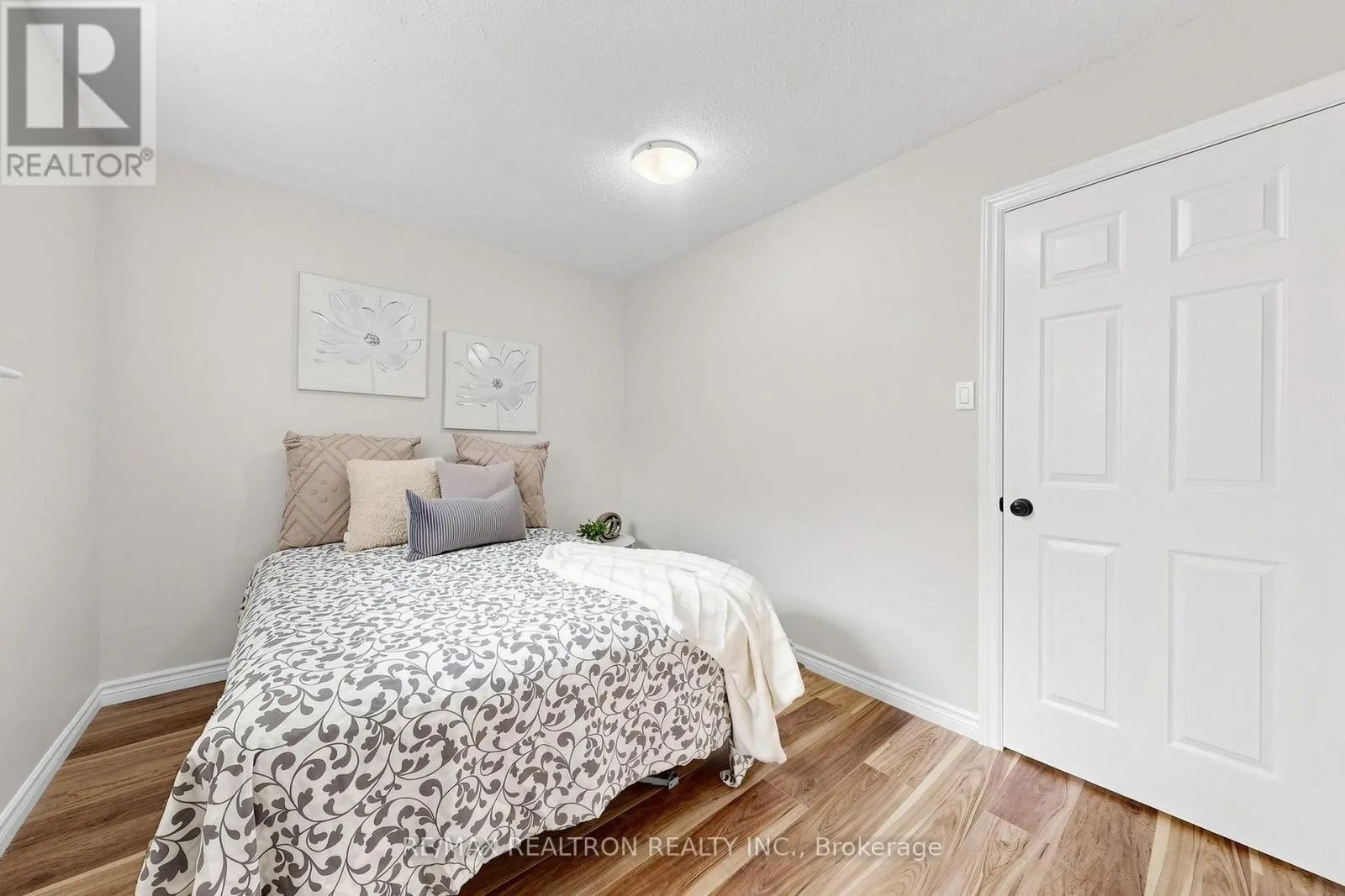 938 WHITEFIELD DRIVE