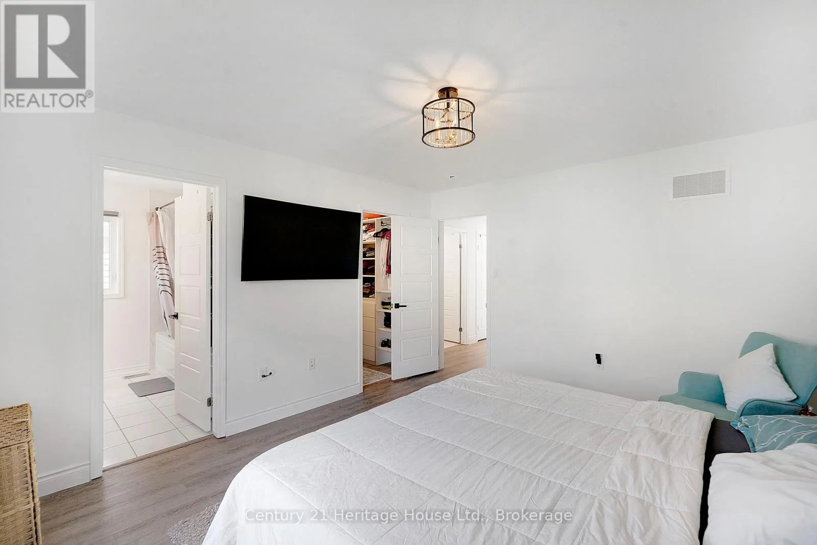 254 WATERBROOK LANE