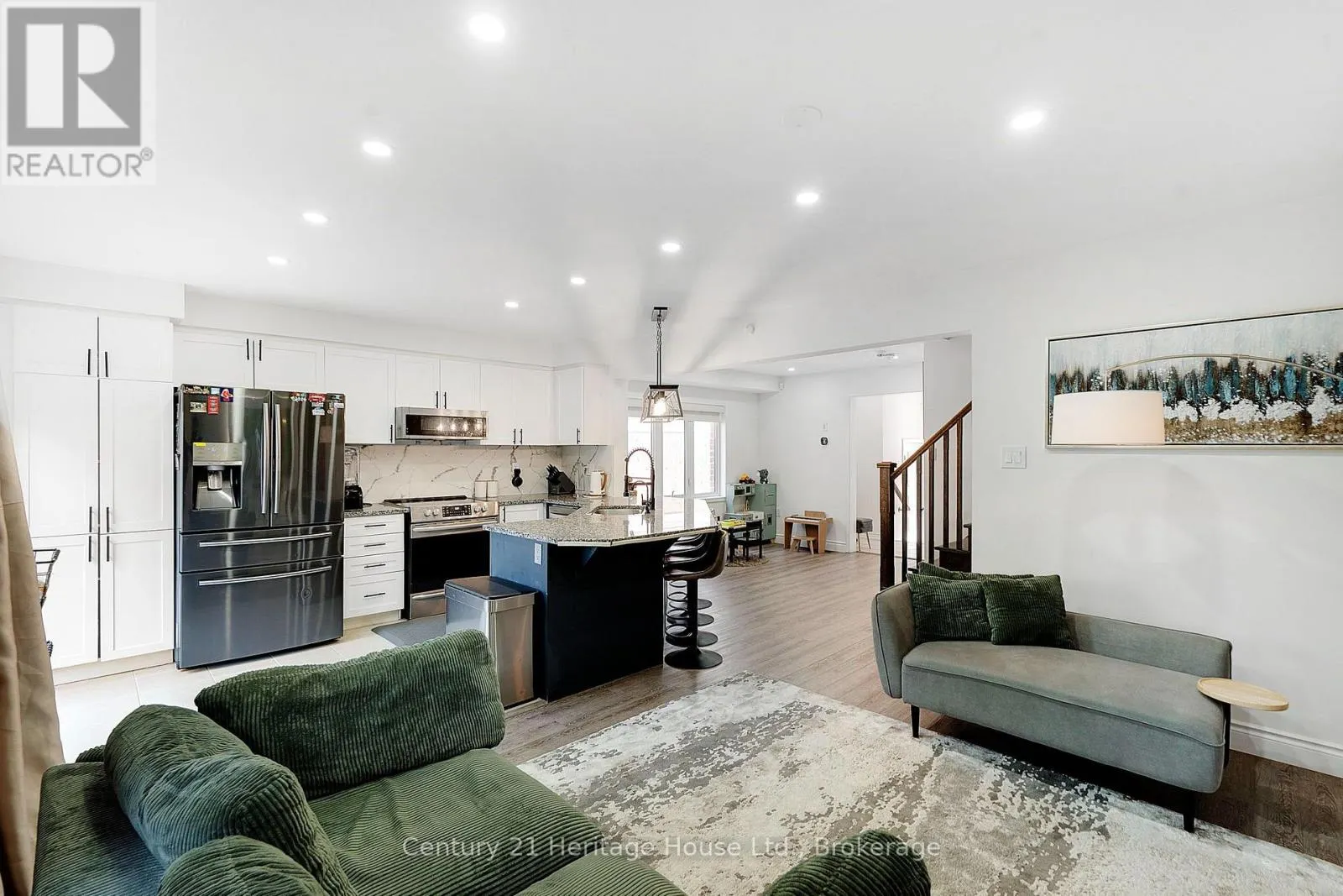 254 WATERBROOK LANE