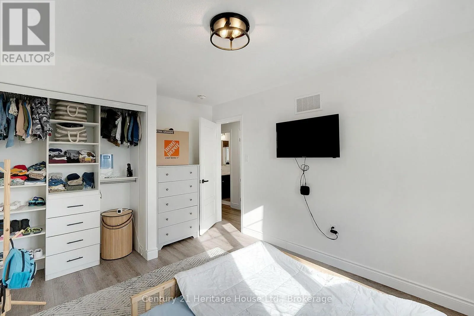 254 WATERBROOK LANE