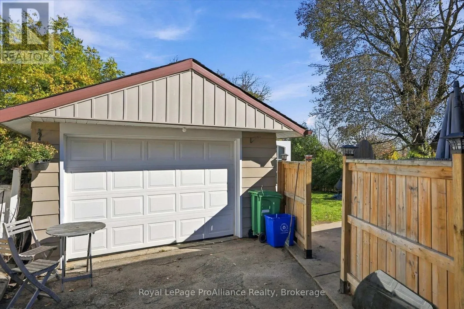 854 BARNARDO AVENUE
