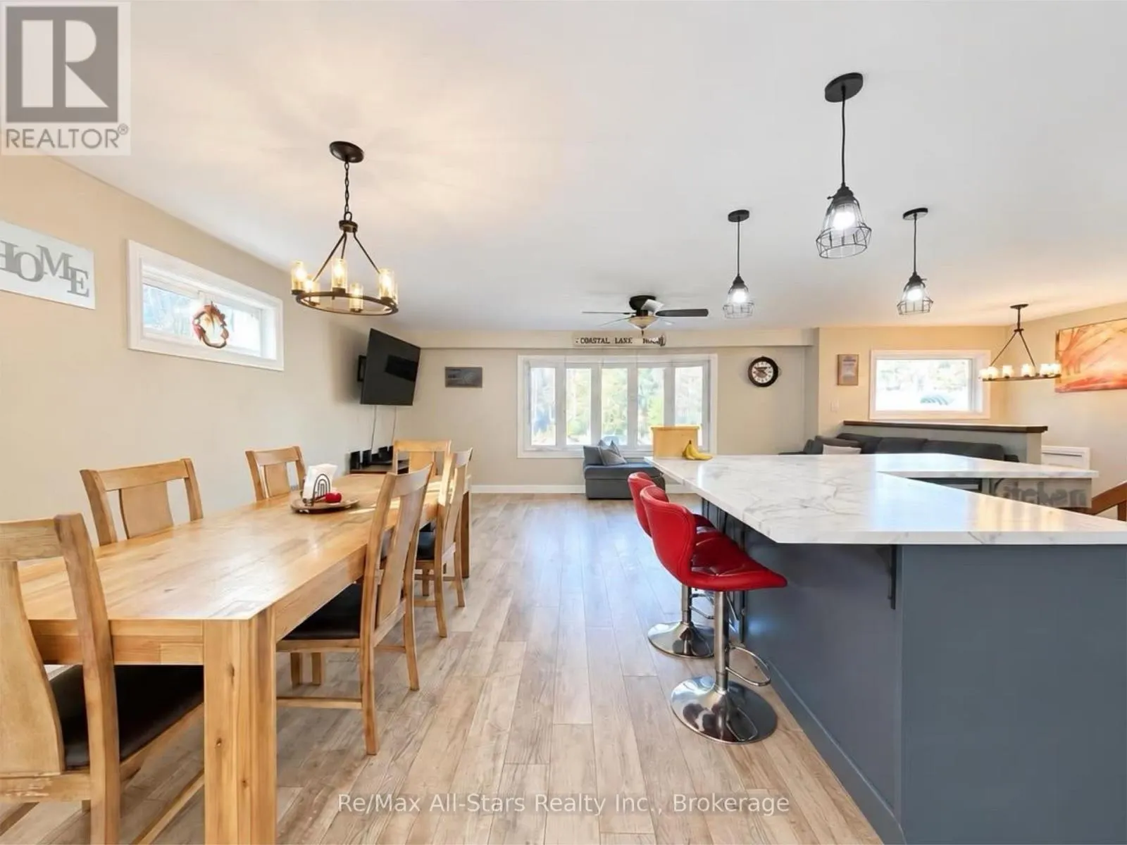 209 CRYSTAL LAKE ROAD