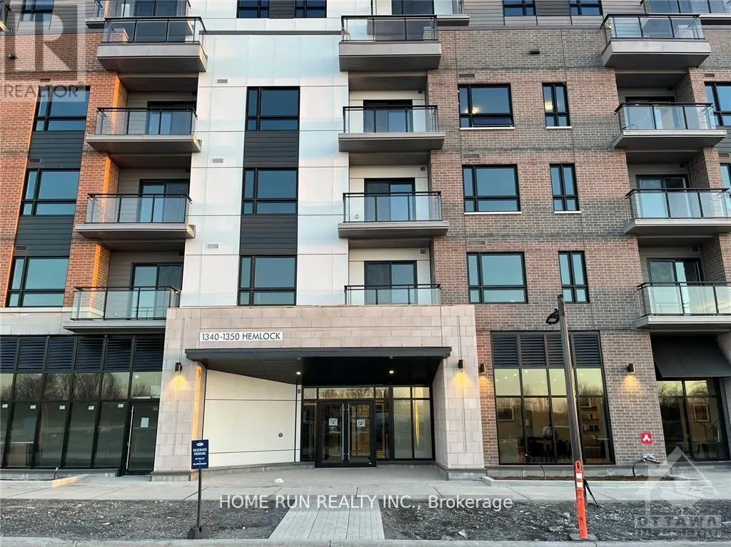 418 - 1350 HEMLOCK ROAD