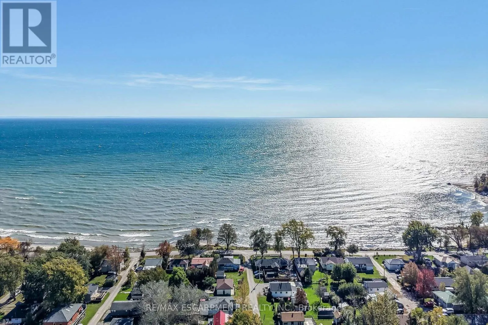 233 BLUE WATER PARKWAY