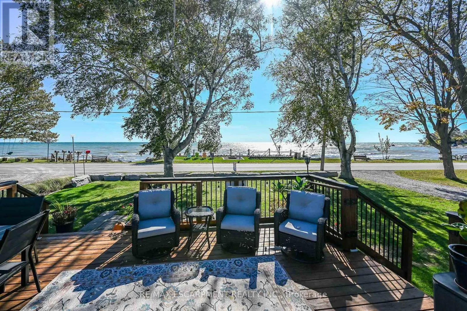 233 BLUE WATER PARKWAY