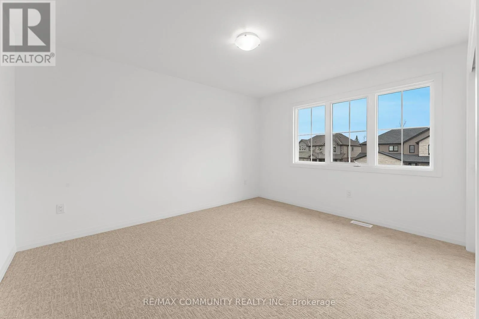 125 WESTCOTT ROAD
