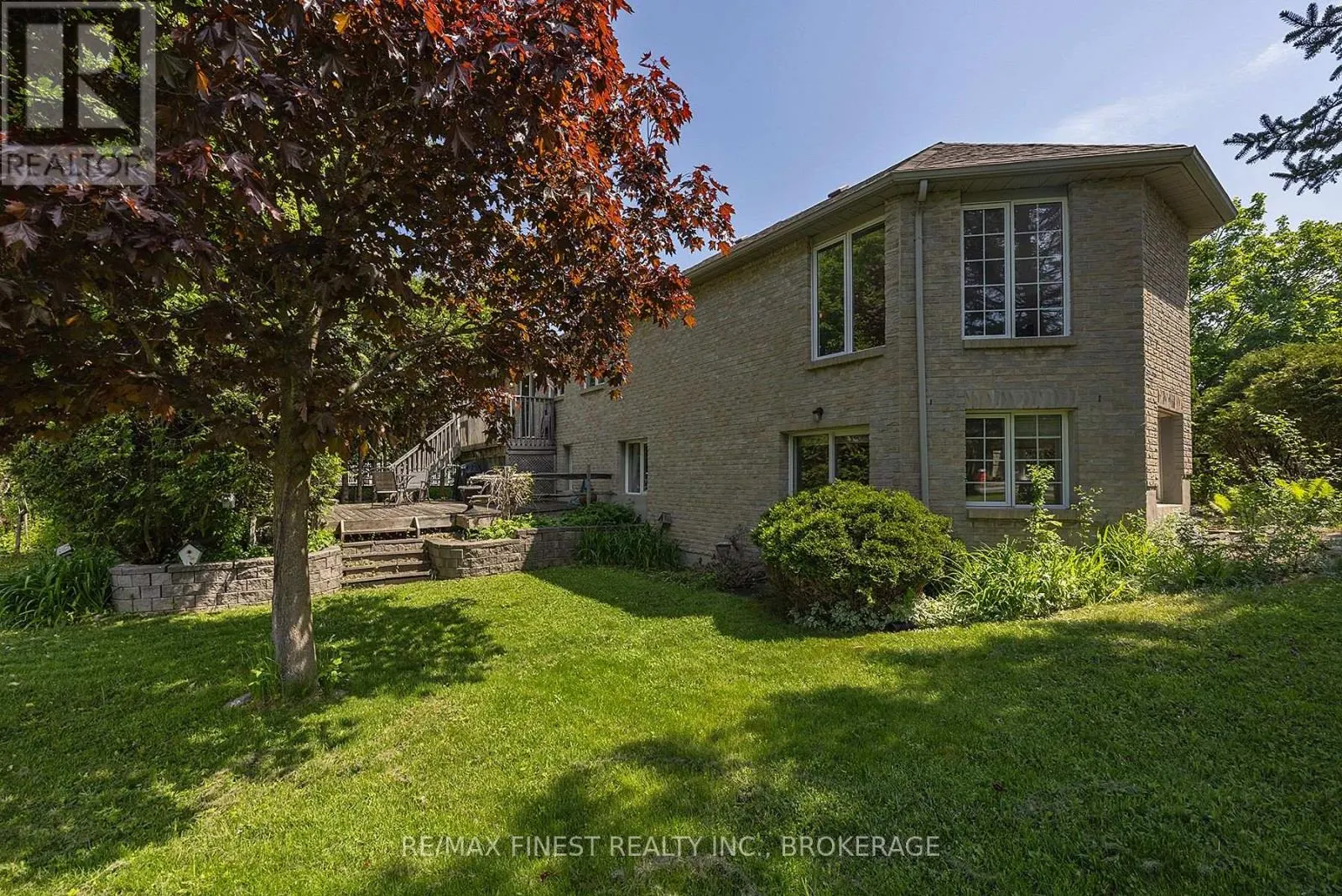 941 MALVERN TERRACE
