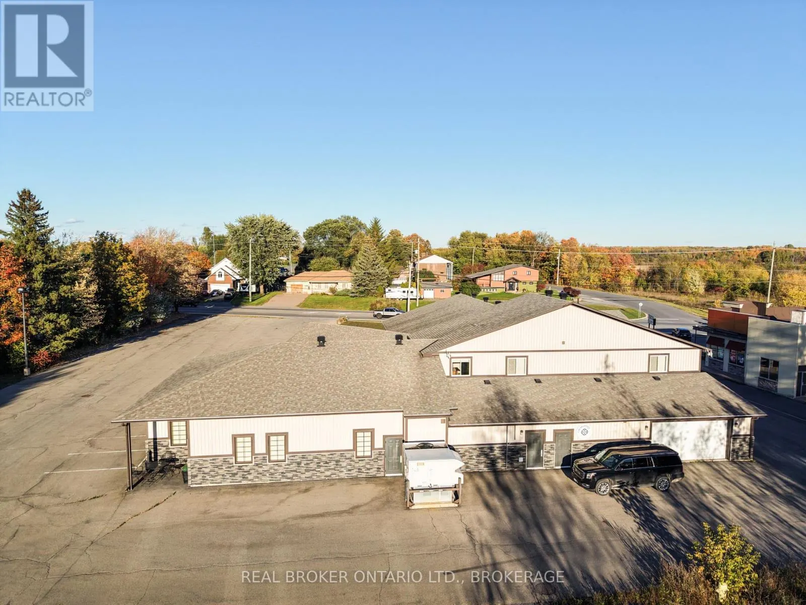 580 MAIN STREET S