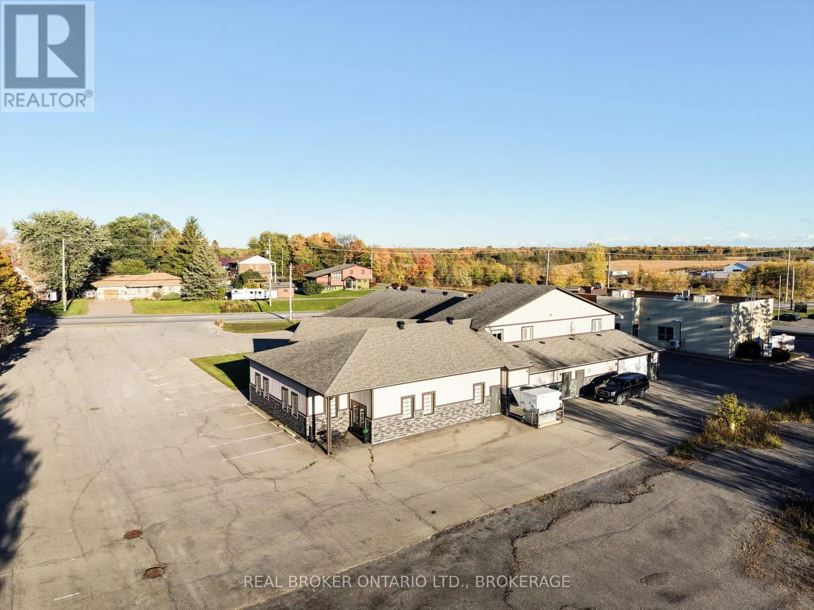 580 MAIN STREET S