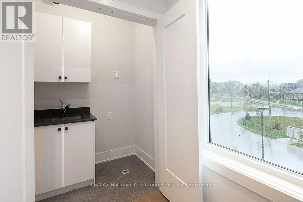 1 WATERVIEW LANE