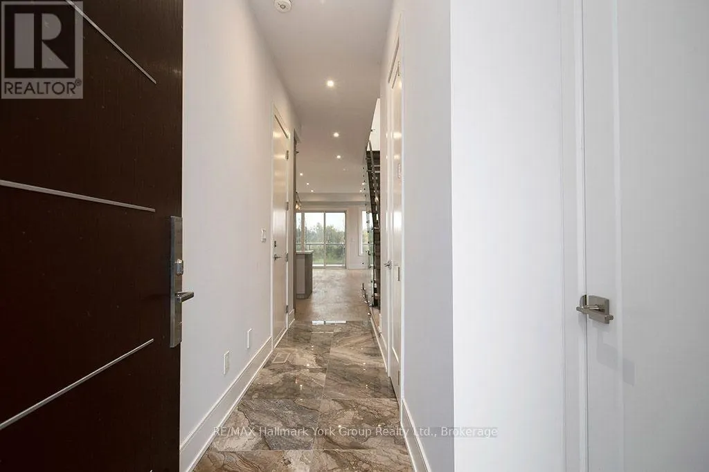 1 WATERVIEW LANE