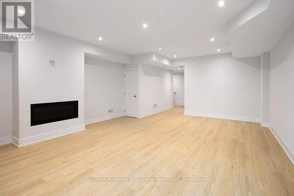 1 WATERVIEW LANE