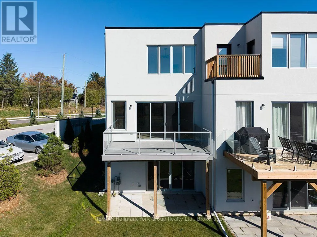 1 WATERVIEW LANE