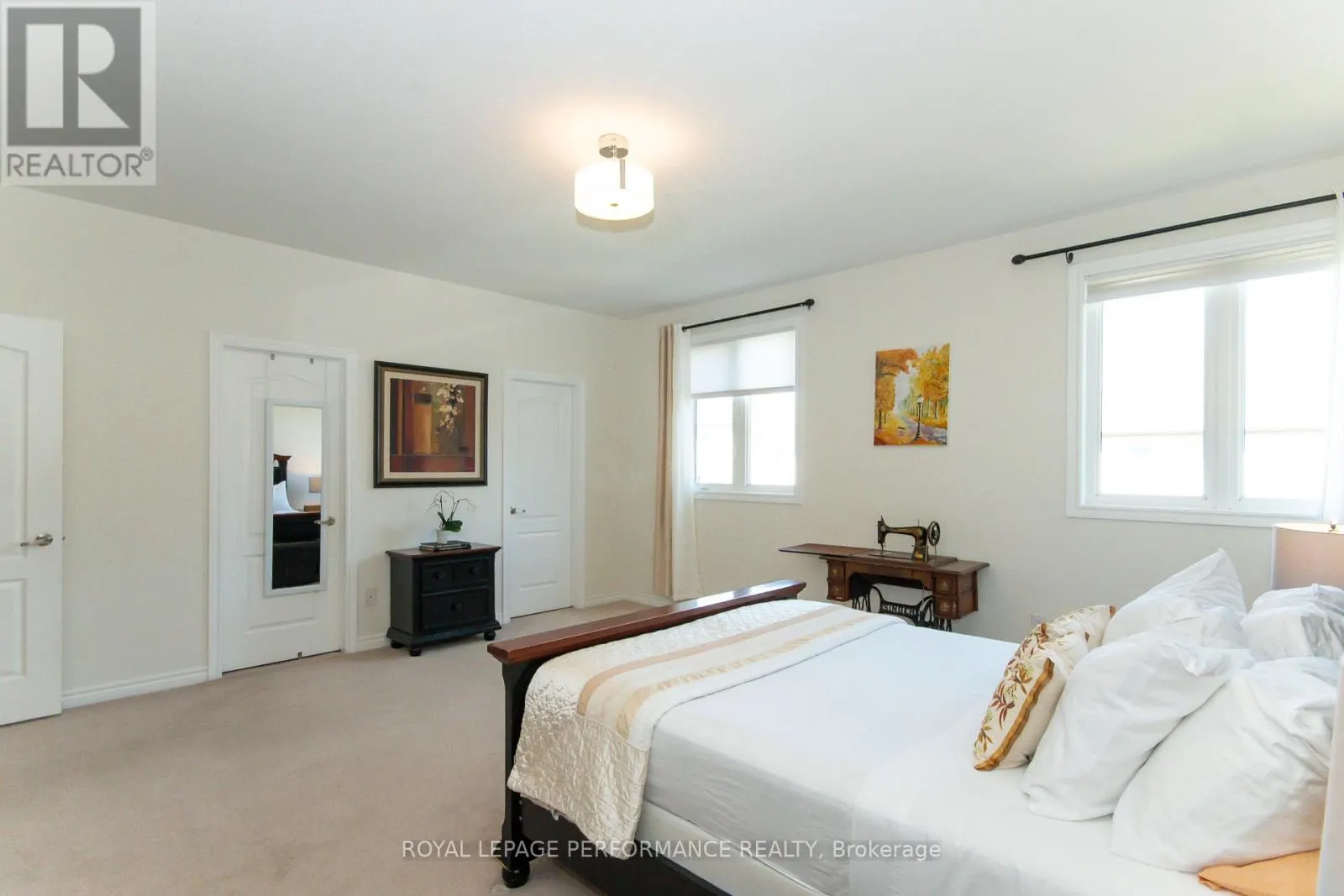 2744 GRAND VISTA CIRCLE