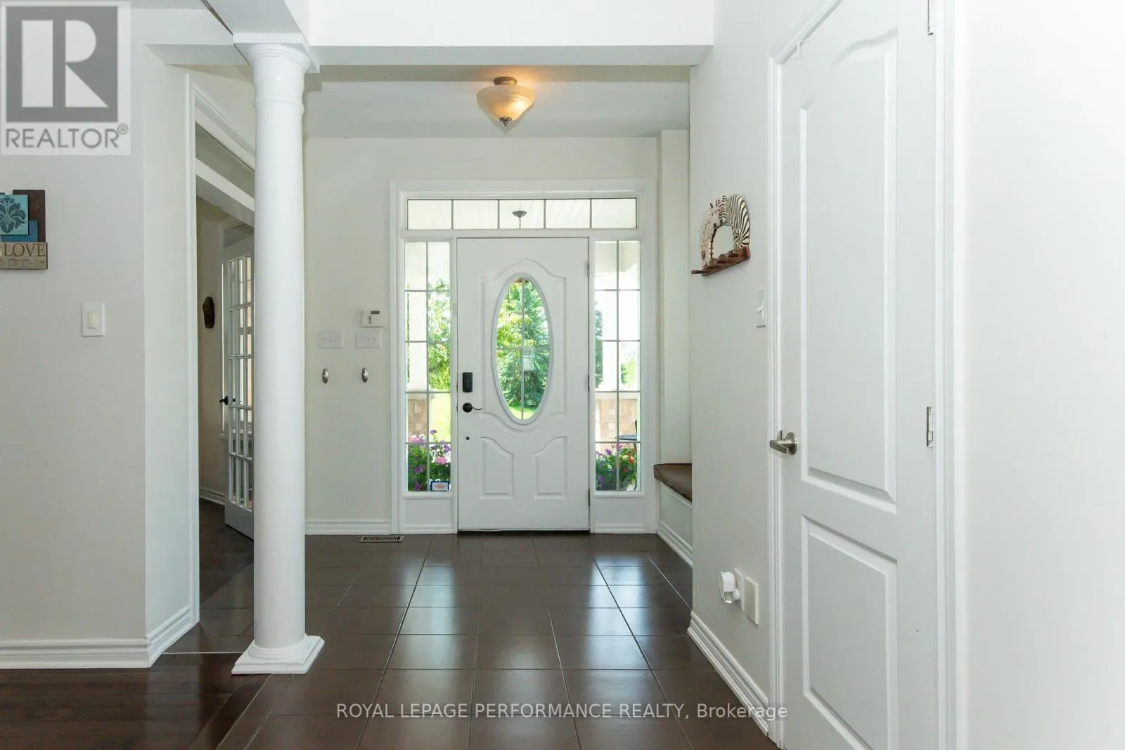 2744 GRAND VISTA CIRCLE