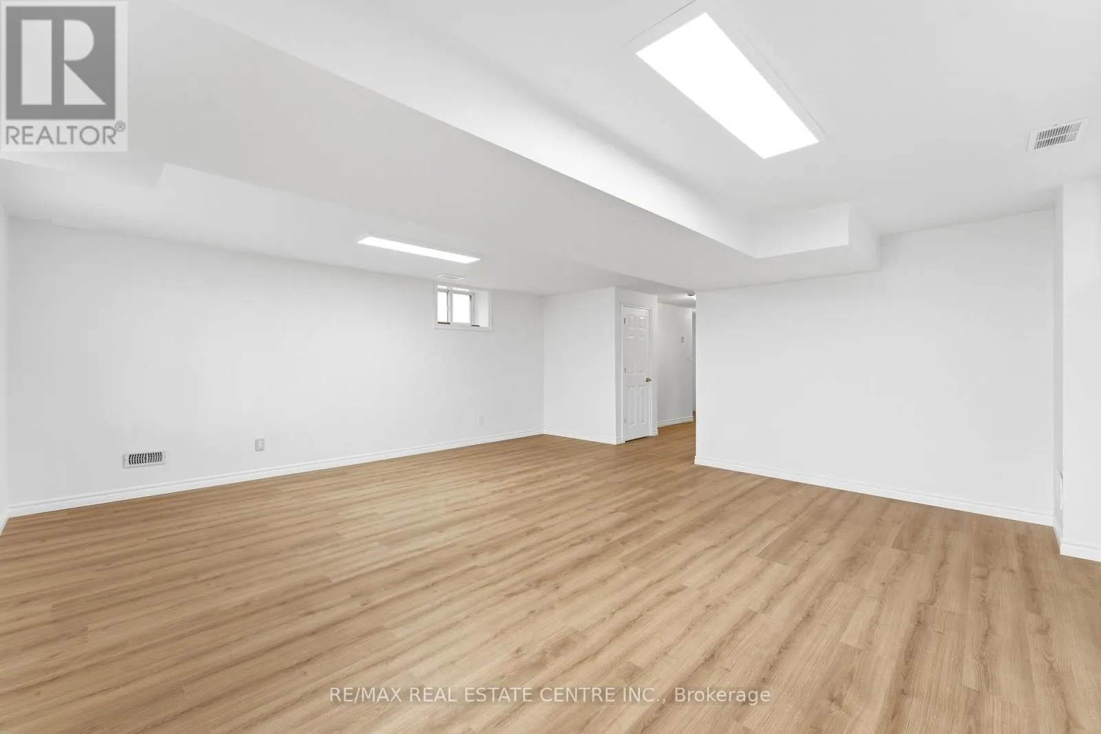 83 YATES AVENUE