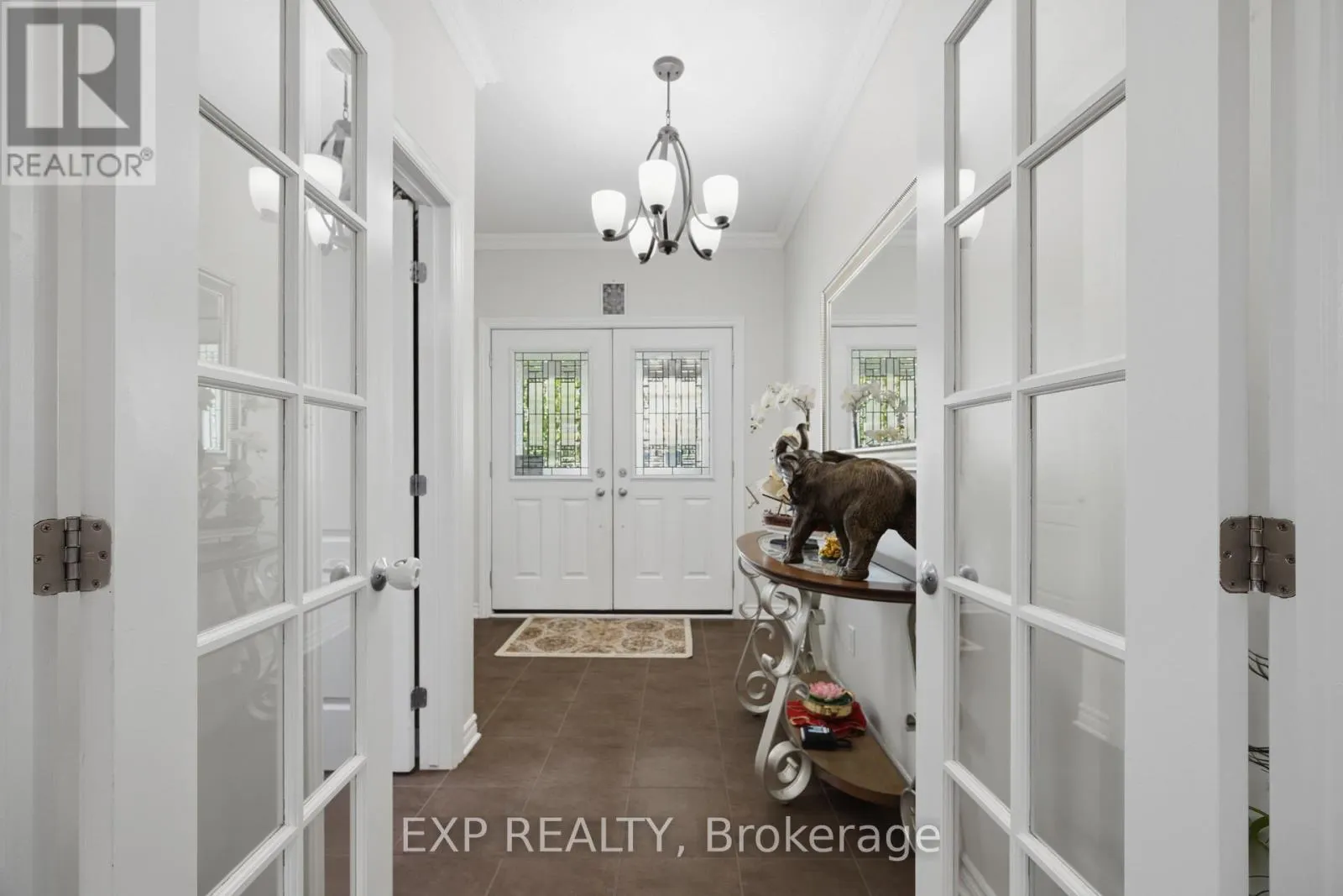 273 GRACEWOOD CRESCENT