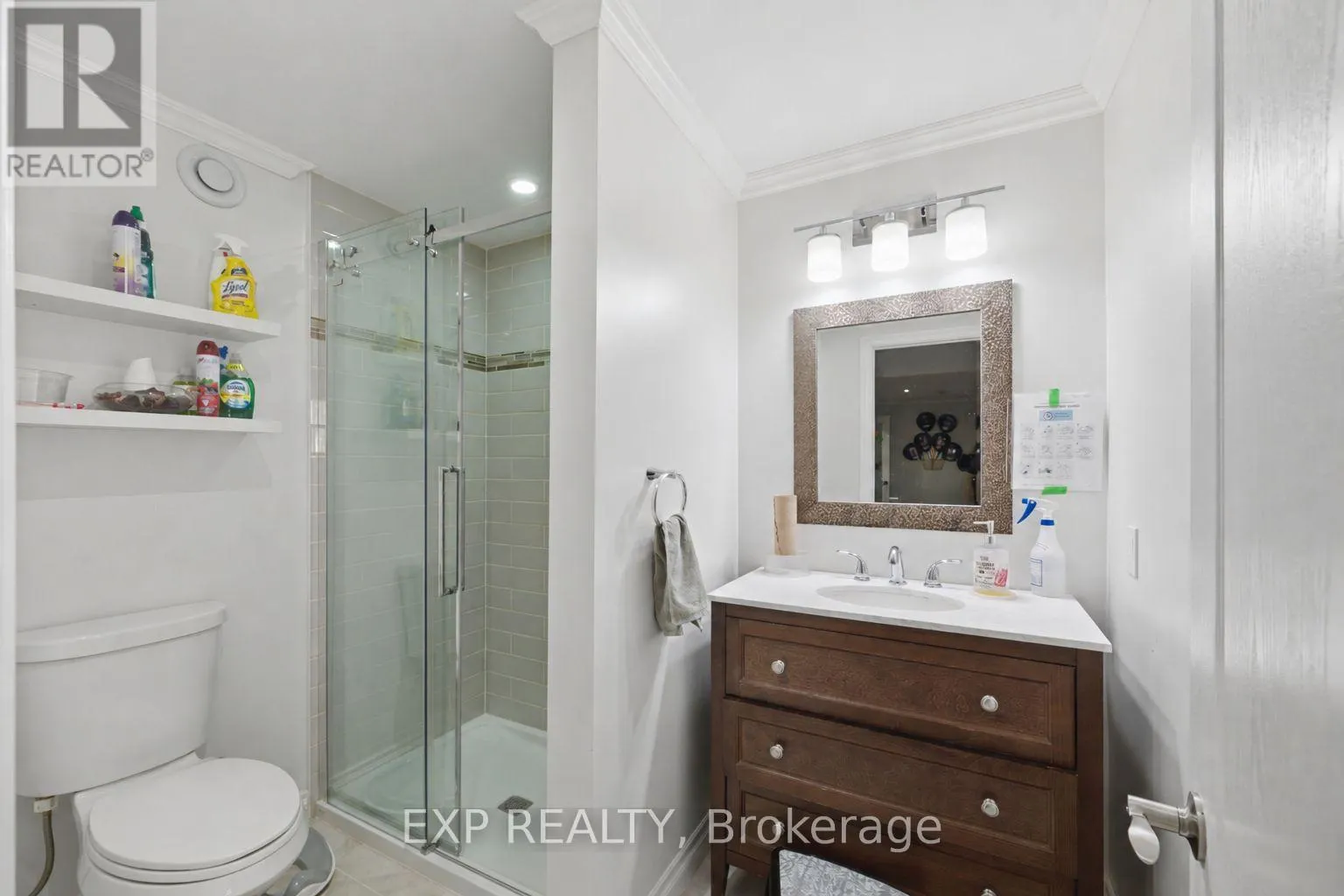 273 GRACEWOOD CRESCENT