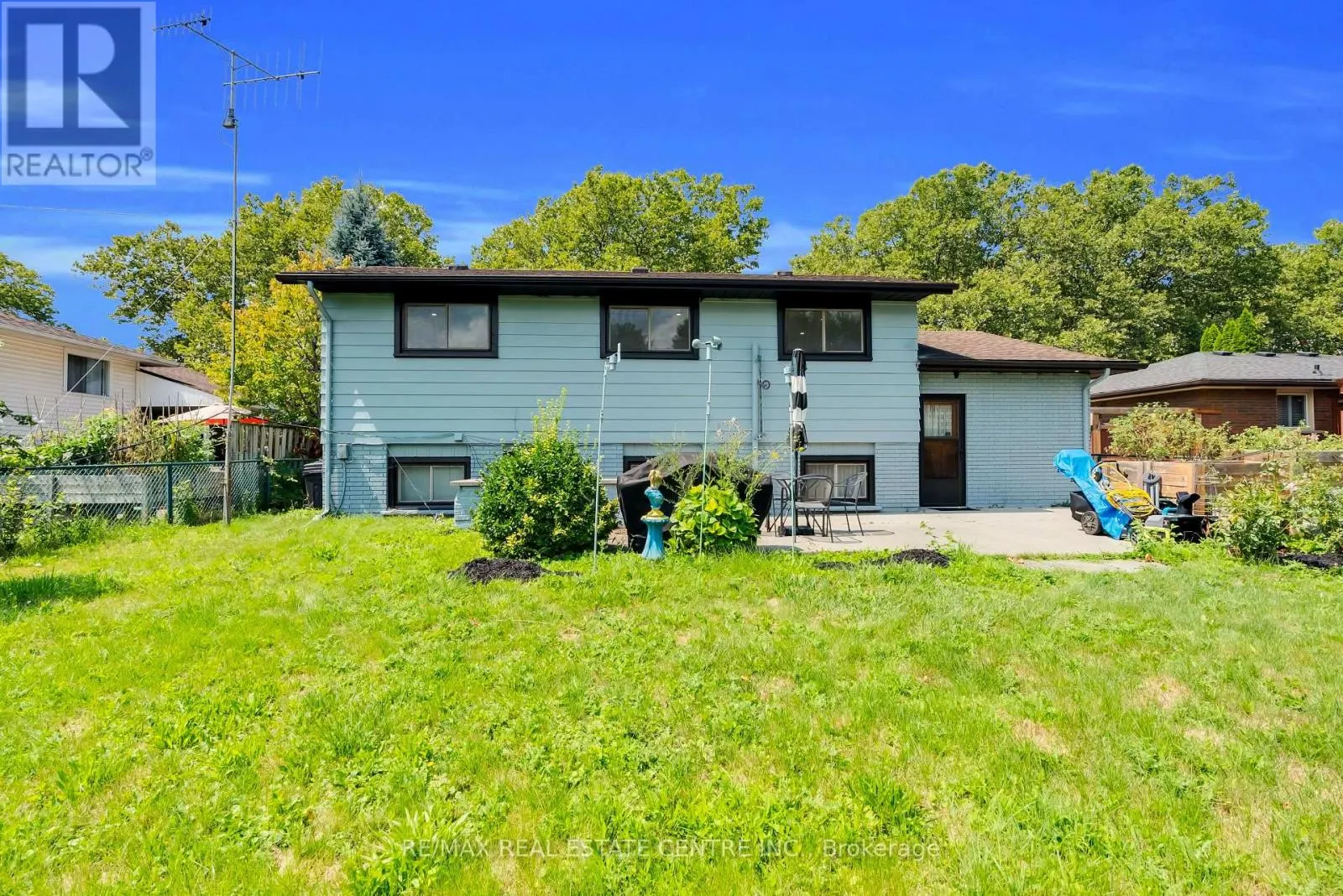 4448 MITCHELL AVENUE