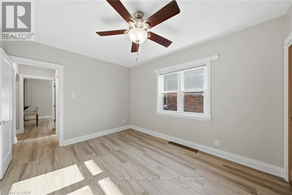 143 HUXLEY AVENUE S