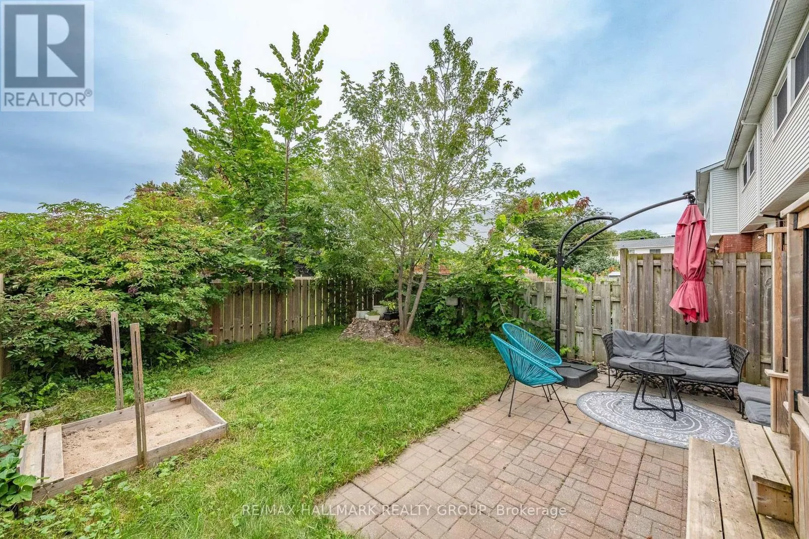 121 - 1045 MORRISON DRIVE