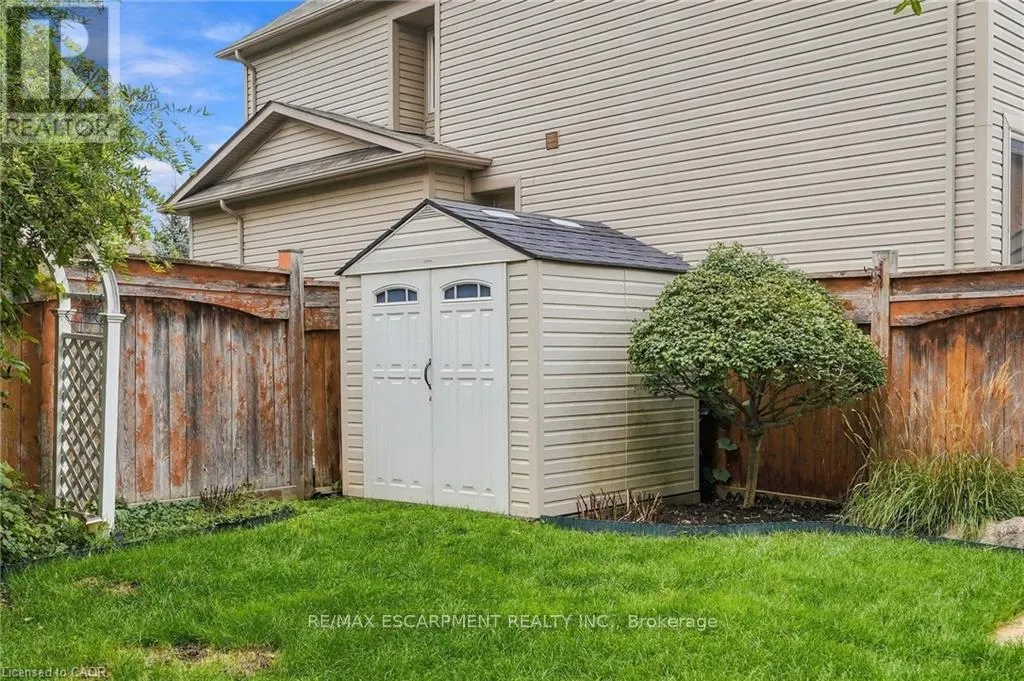 32 WIMBERLY AVENUE
