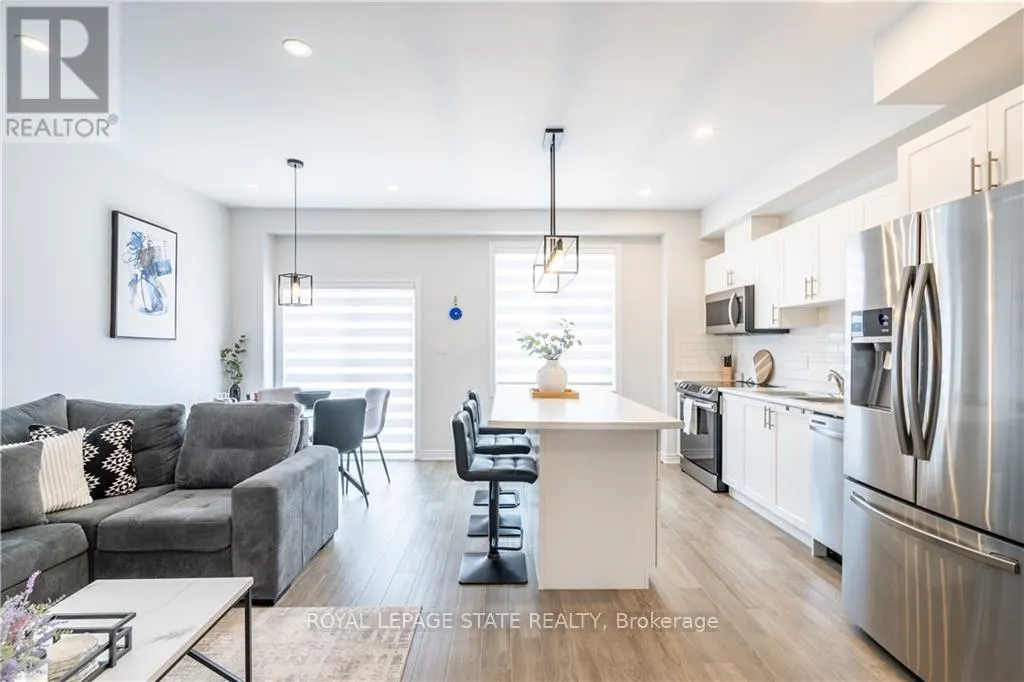 26 FOOTHILLS LANE