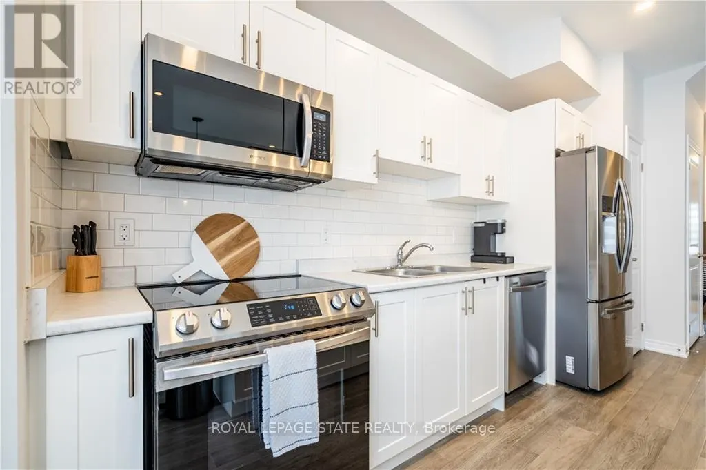 26 FOOTHILLS LANE